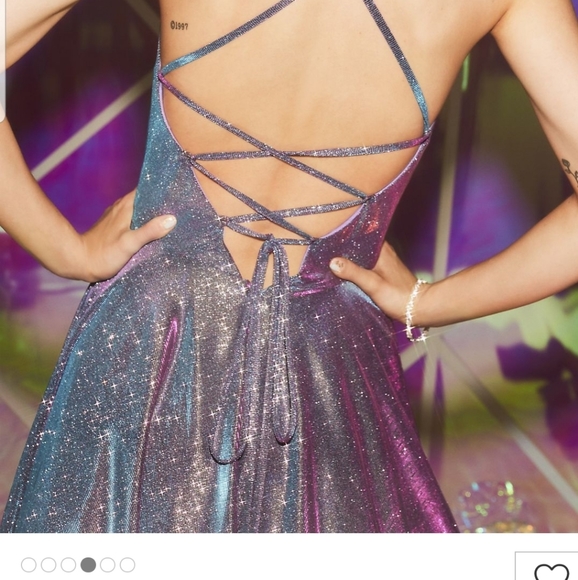 Iridescent prom dress David's Bridal size 18 - Picture 4 of 4